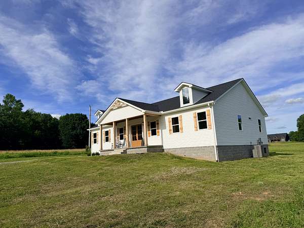 5.22 Acres of Land for Sale in Springfield, Tennessee