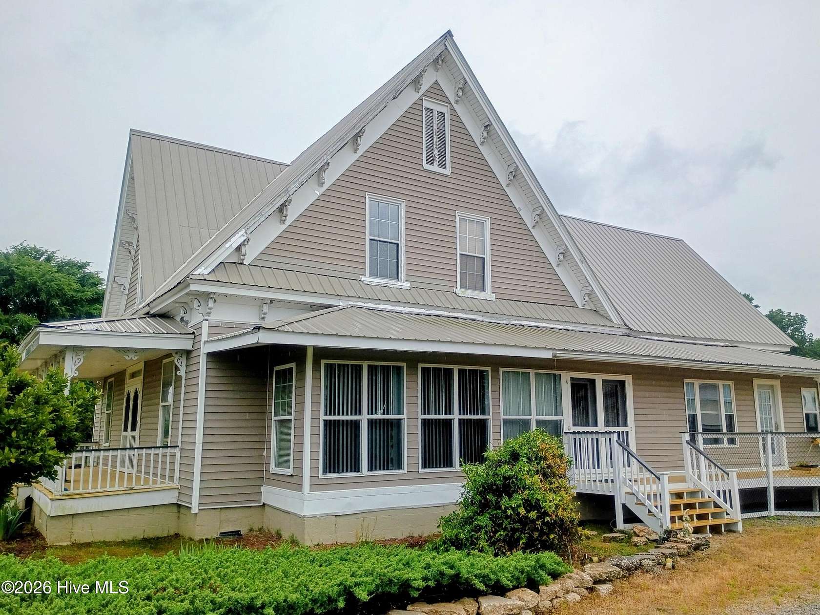 4.36 Acres of Land with Home for Sale in Laurinburg, North Carolina
