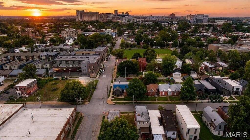 0.06 Acres of Residential Land for Sale in St. Louis, Missouri