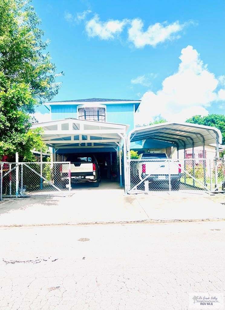 14 Acres of Land with Home for Sale in Brownsville, Texas