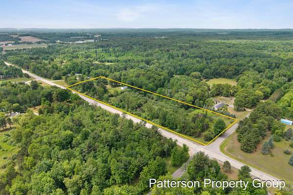 5.52 Acres of Residential Land for Sale in Hart, Michigan