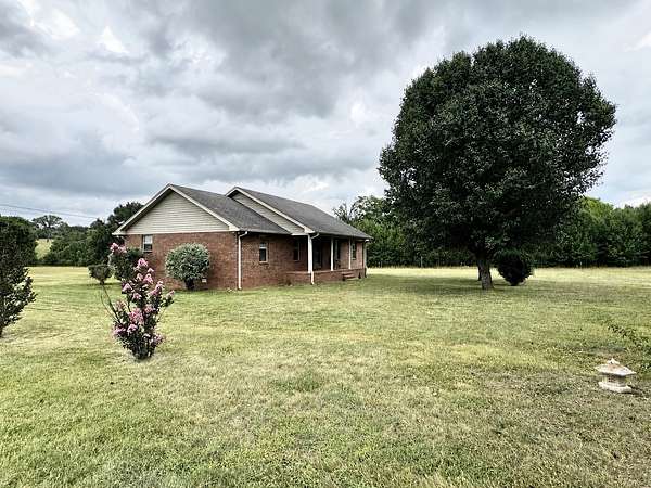 5 Acres of Land with Home for Sale in Lebanon, Tennessee