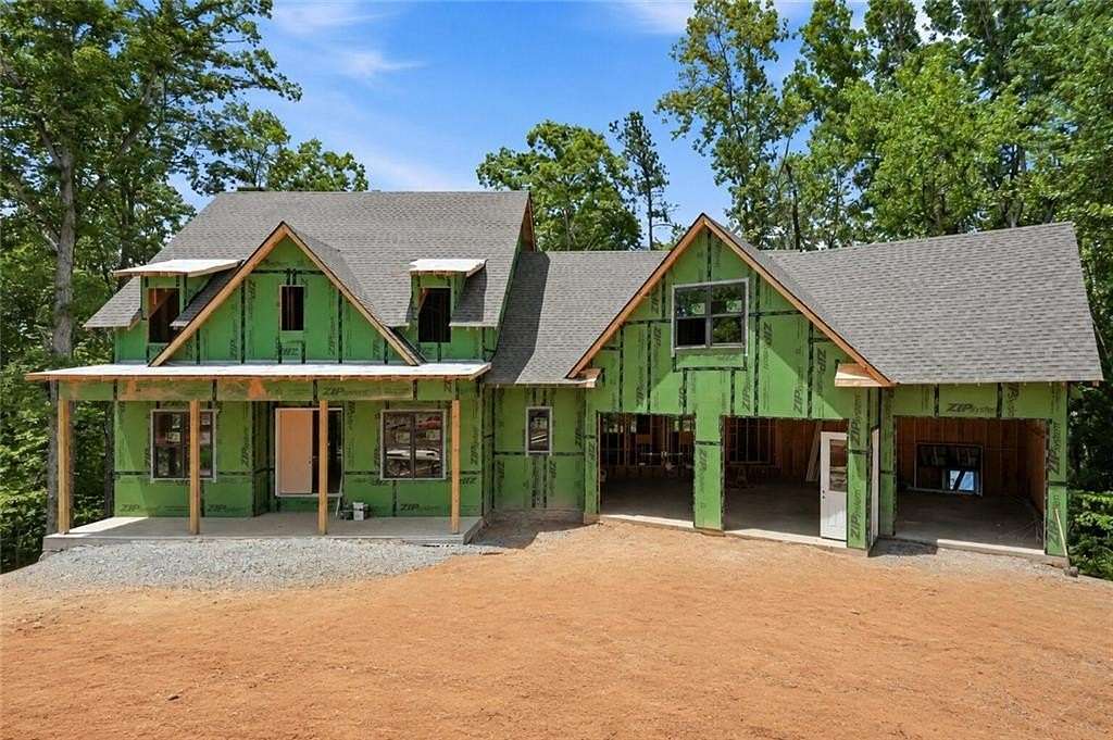 2.37 Acres of Land with Home for Sale in Alpharetta, Georgia