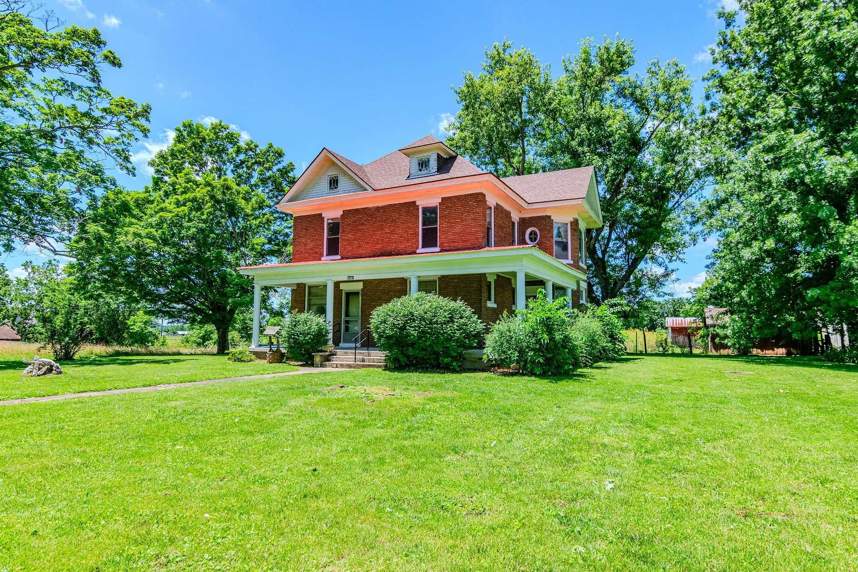7.4 Acres of Land with Home for Sale in Wilmore, Kentucky