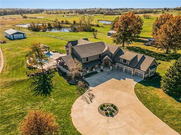40 Acres of Land with Home for Sale in Kearney, Missouri