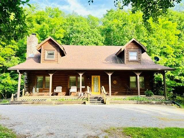 4 Acres of Land with Home for Auction in Campbellsville, Kentucky