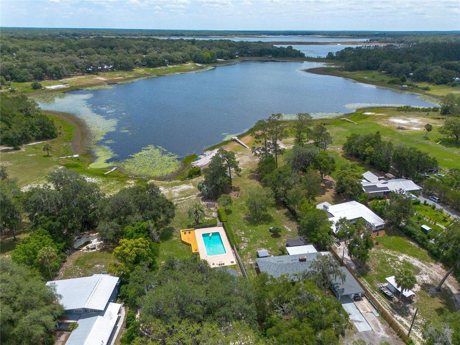 3.1 Acres of Land with Home for Sale in Keystone Heights, Florida