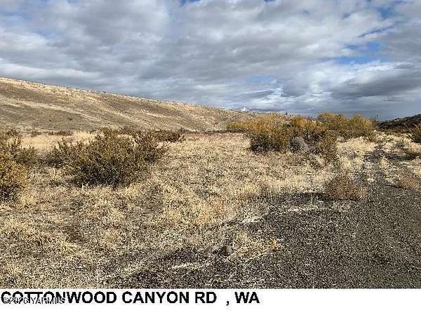 14.8 Acres of Land for Sale in Yakima, Washington