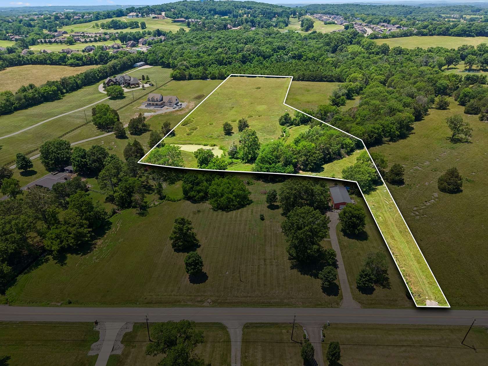 8.38 Acres of Land for Sale in Lebanon, Tennessee