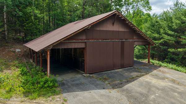 148 Acres of Recreational & Residential Land for Sale in Chester Town, New York