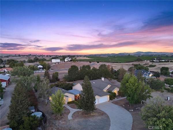 2.5 Acres of Land with Home for Sale in Paso Robles, California