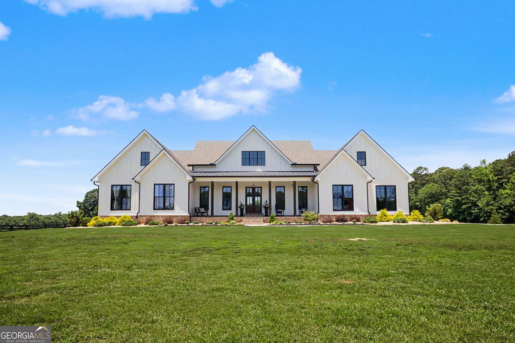 6.5 Acres of Land with Home for Sale in Senoia, Georgia