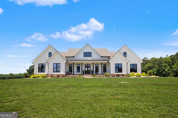 6.5 Acres of Land with Home for Sale in Senoia, Georgia