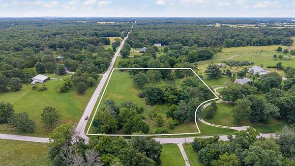 5.15 Acres of Residential Land for Sale in Strafford, Missouri