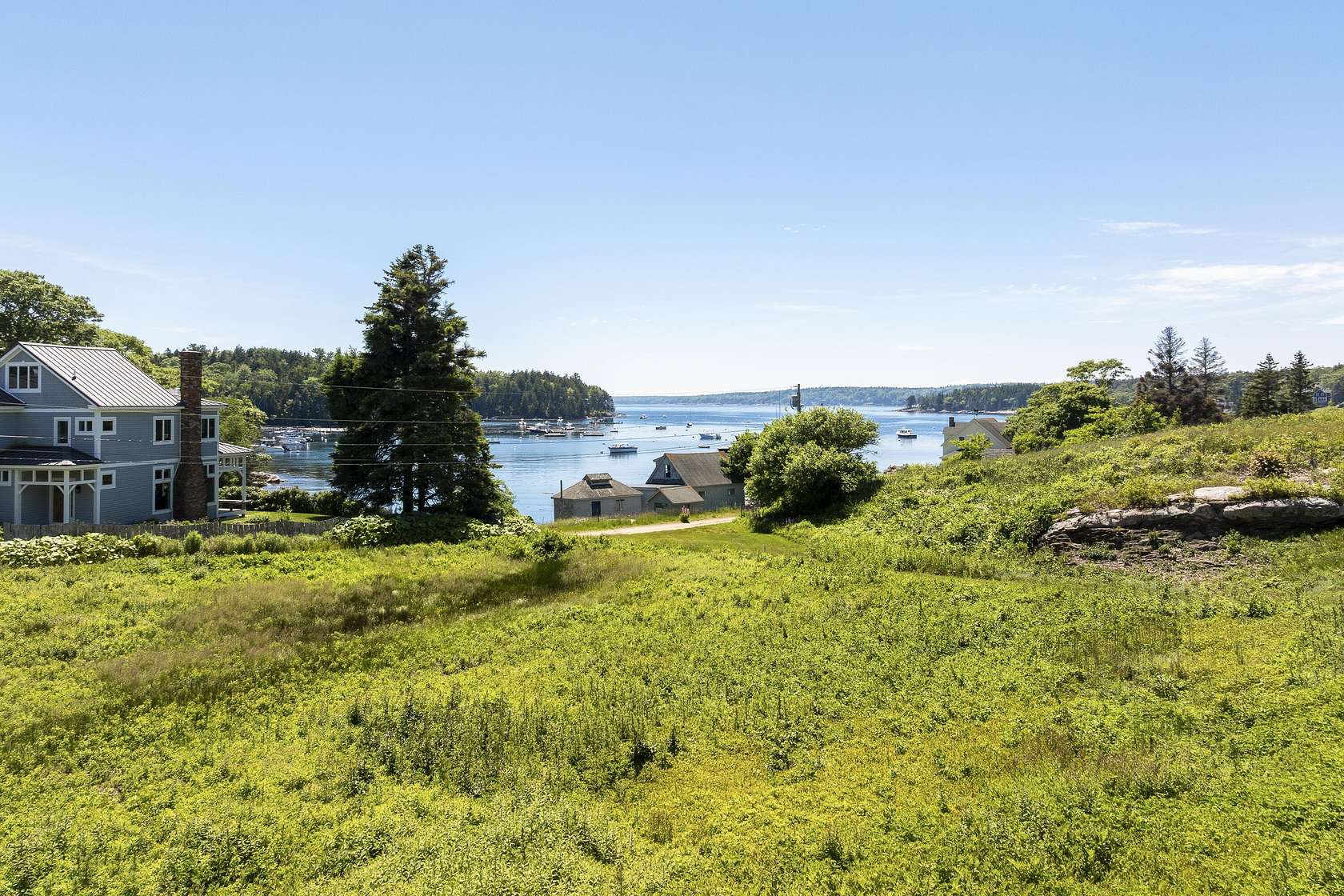 1.12 Acres of Commercial Land for Sale in South Bristol, Maine