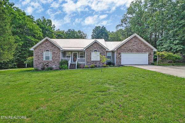 1.68 Acres of Land with Home for Sale in Grimsley, Tennessee