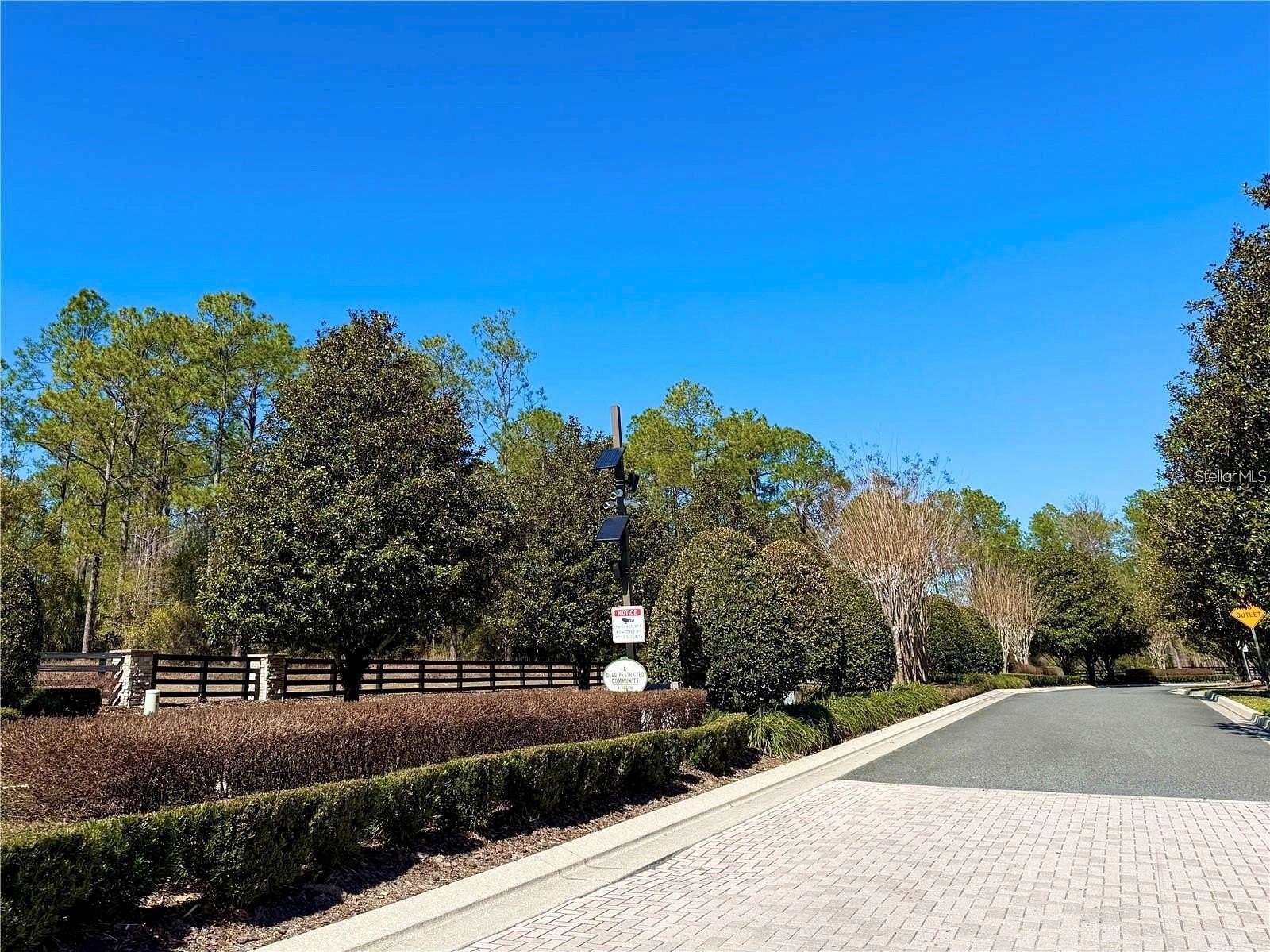 5 Acres of Land for Sale in Eustis, Florida