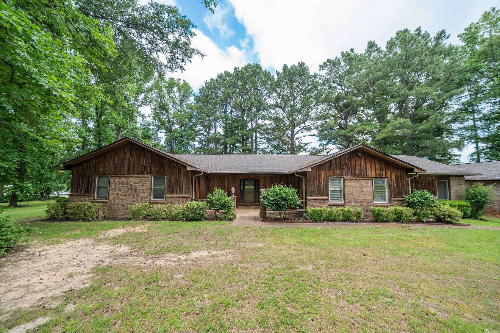 10 Acres of Land with Home for Sale in Cabot, Arkansas
