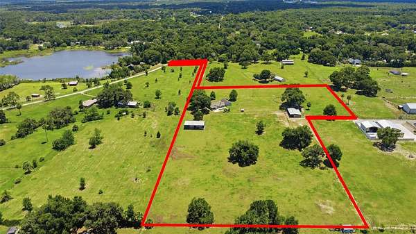 9.63 Acres of Land with Home for Sale in Geneva, Florida