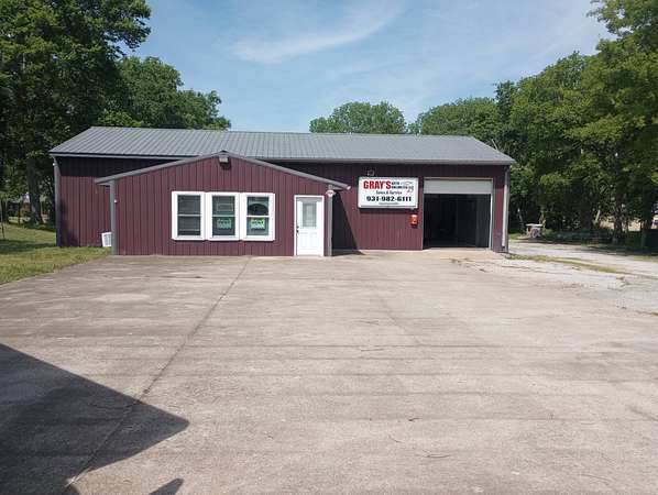 2 Acres of Improved Commercial Land for Lease in Columbia, Tennessee