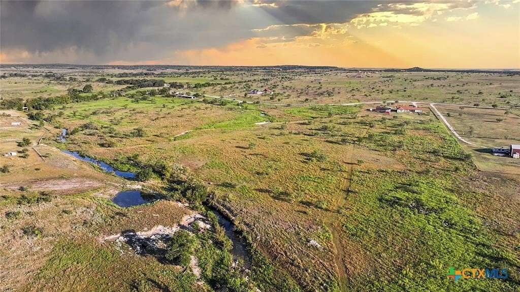10.1 Acres of Land for Sale in Lampasas, Texas