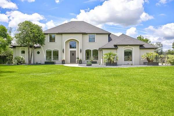 1.8 Acres of Land with Home for Sale in Fort Worth, Texas