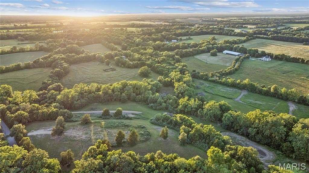 22 Acres of Land for Sale in Warrenton, Missouri