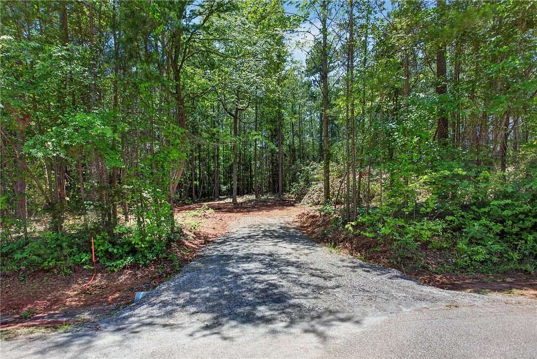 1.44 Acres of Residential Land for Sale in Fair Play, South Carolina