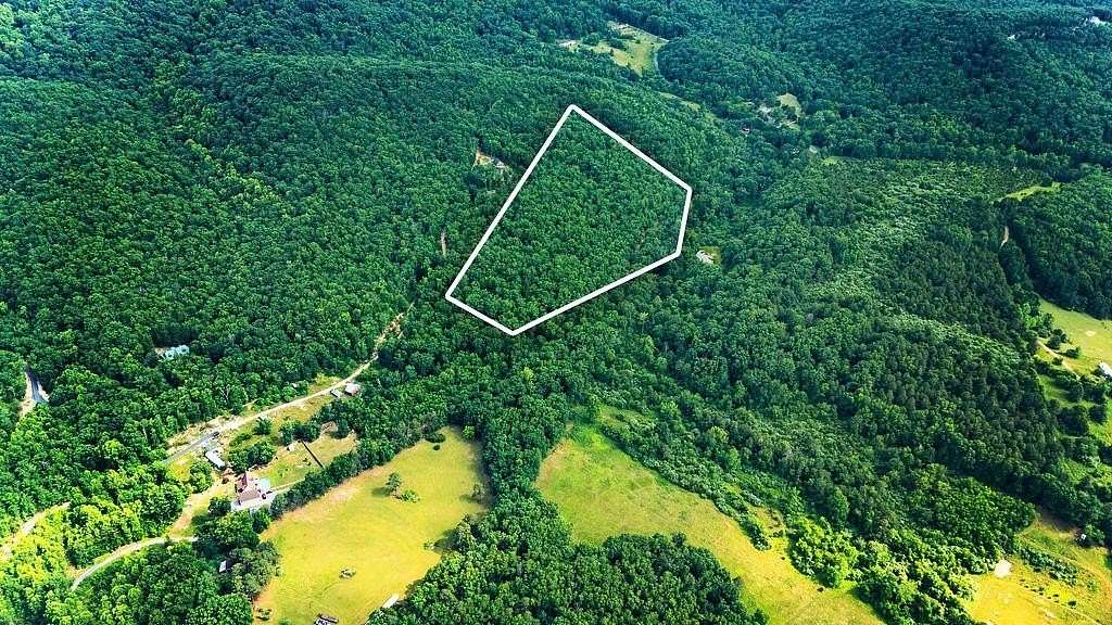 20.5 Acres of Land for Sale in Waynesboro, Virginia