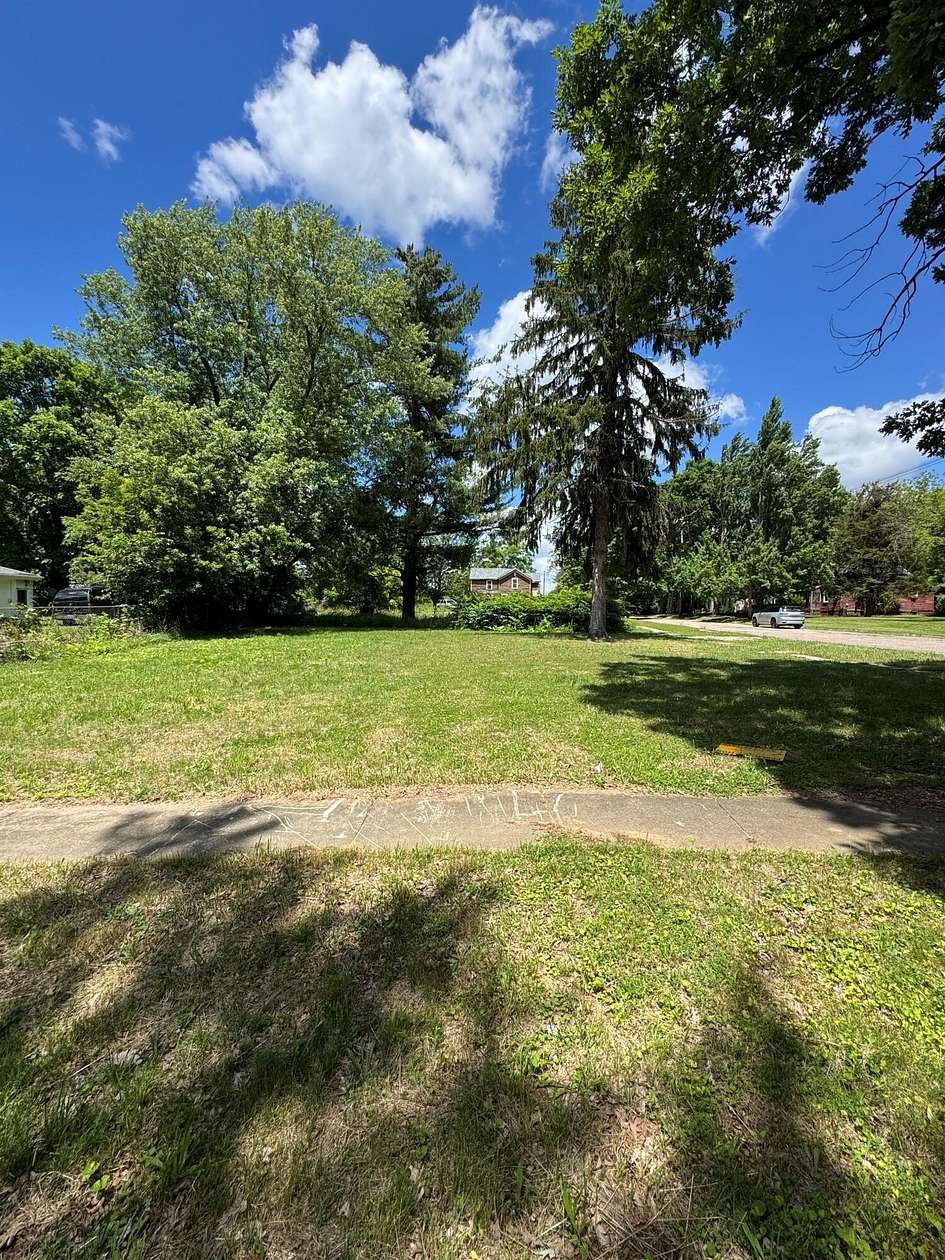 0.18 Acres of Land for Sale in Albion, Michigan