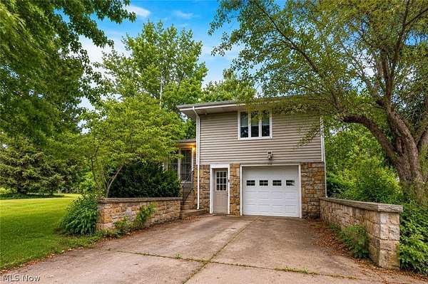 2.5 Acres of Land with Home for Sale in Southington, Ohio
