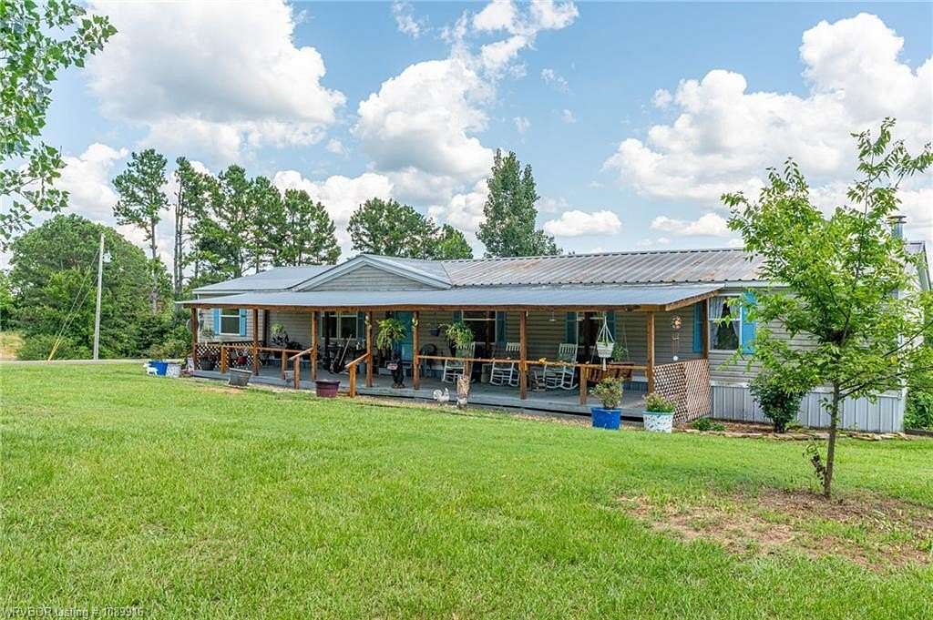 1.52 Acres of Land with Home for Sale in Booneville, Arkansas