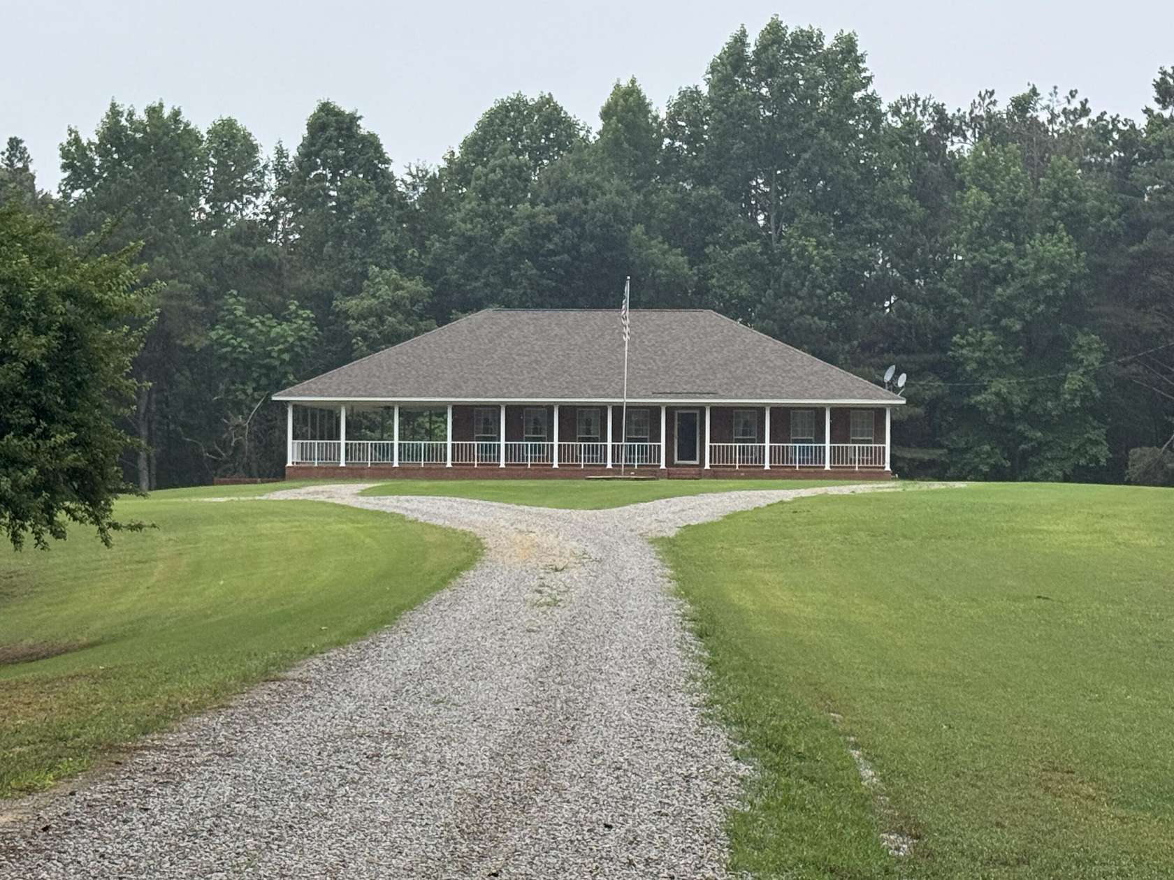 4 Acres of Land with Home for Sale in New Albany, Mississippi