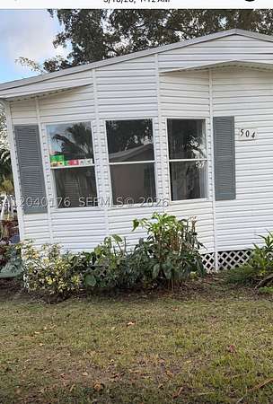 27.5 Acres of Land with Home for Lease in Homestead, Florida