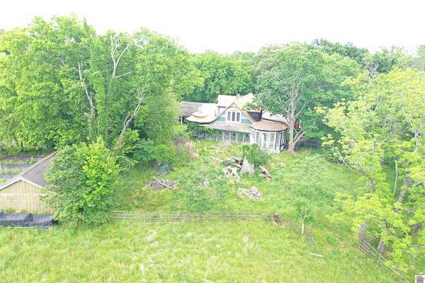 37 Acres of Recreational Land with Home for Sale in Vienna, Illinois