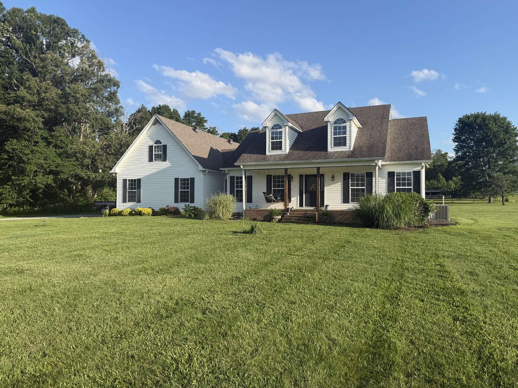 5 Acres of Land with Home for Sale in Portland, Tennessee
