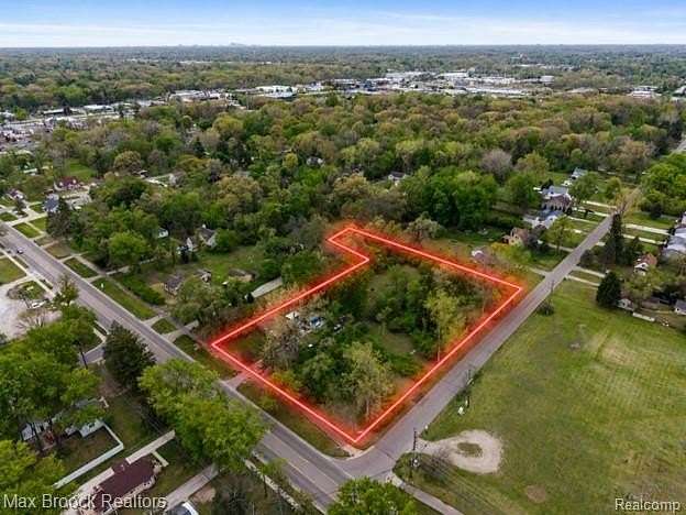 1.89 Acres of Residential Land for Sale in Southfield, Michigan