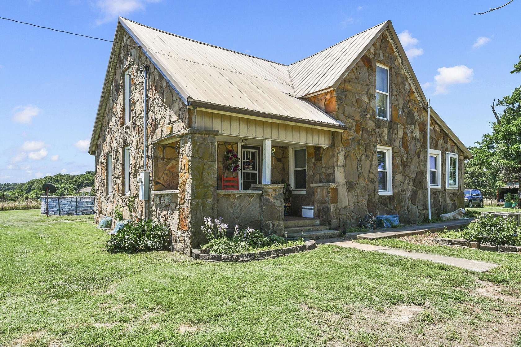 15 Acres of Land with Home for Sale in Willard, Missouri