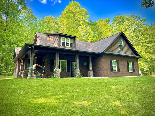 3.3 Acres of Land with Home for Sale in Manchester, Tennessee