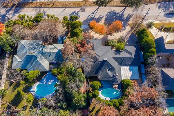0.4 Acres of Residential Land for Sale in Dallas, Texas