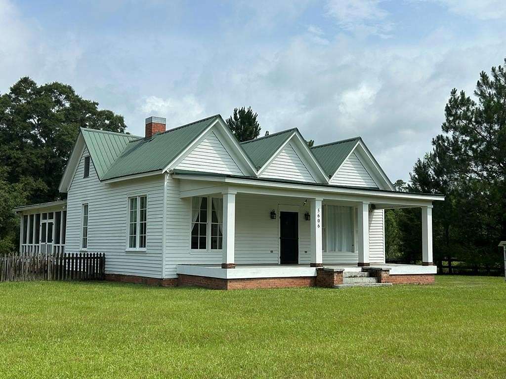 1.5 Acres of Land with Home for Sale in Ashford, Alabama