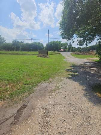 0.8 Acres of Commercial Land for Sale in Springtown, Texas