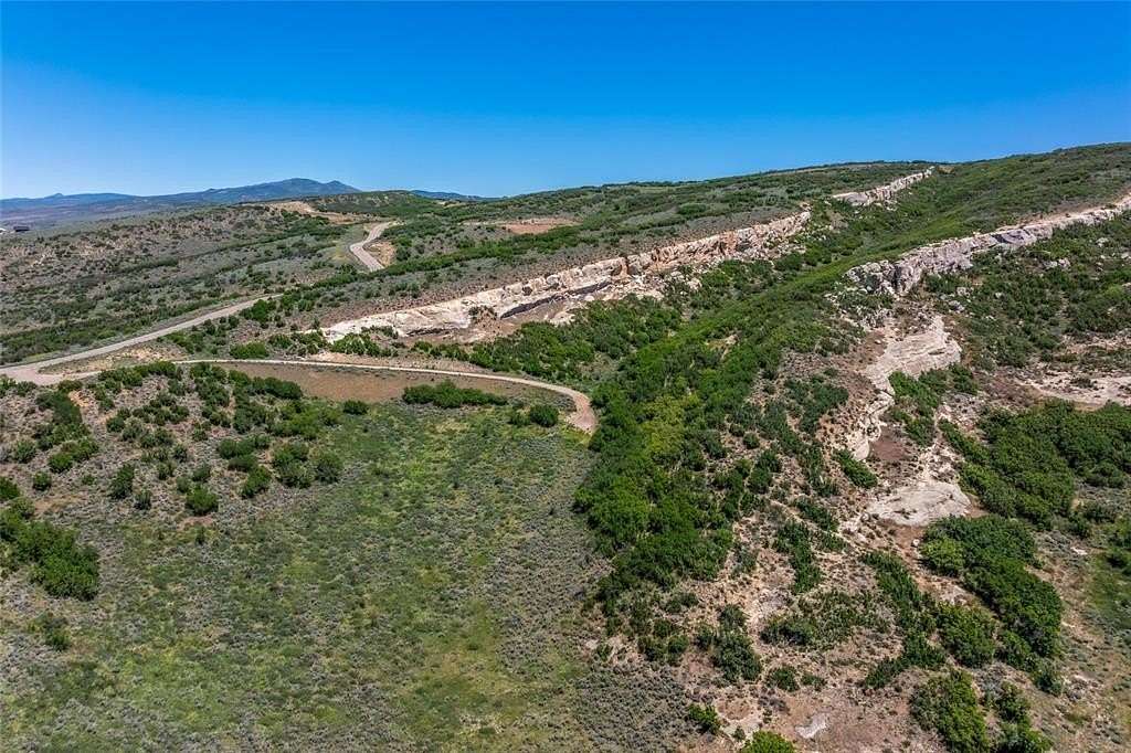 118 Acres of Recreational & Residential Land for Sale in Hayden, Colorado
