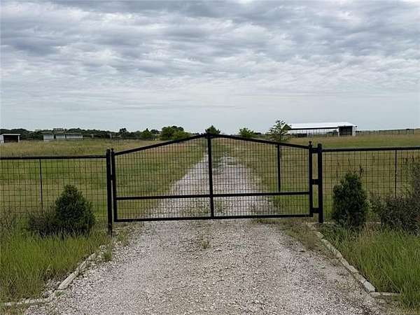 9.75 Acres of Land for Sale in Coweta, Oklahoma