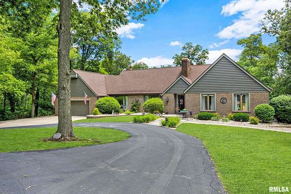 2.35 Acres of Land with Home for Sale in Brimfield, Illinois