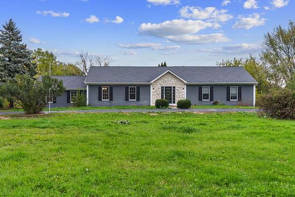 1.76 Acres of Land with Home for Sale in Dundee Township, Illinois