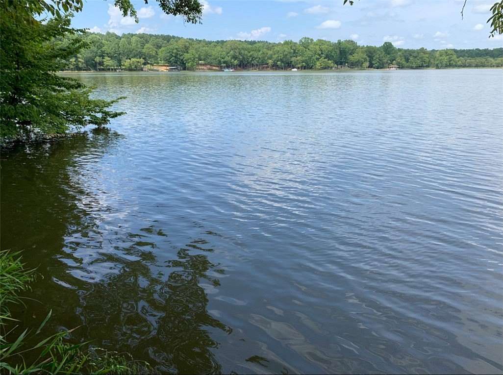 1 Acre of Residential Land for Sale in Hodges, South Carolina