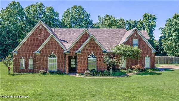 1.5 Acres of Land with Home for Sale in Hernando, Mississippi