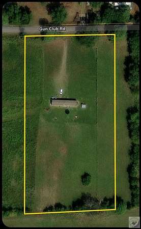 3 Acres of Land with Home for Sale in Texarkana, Texas