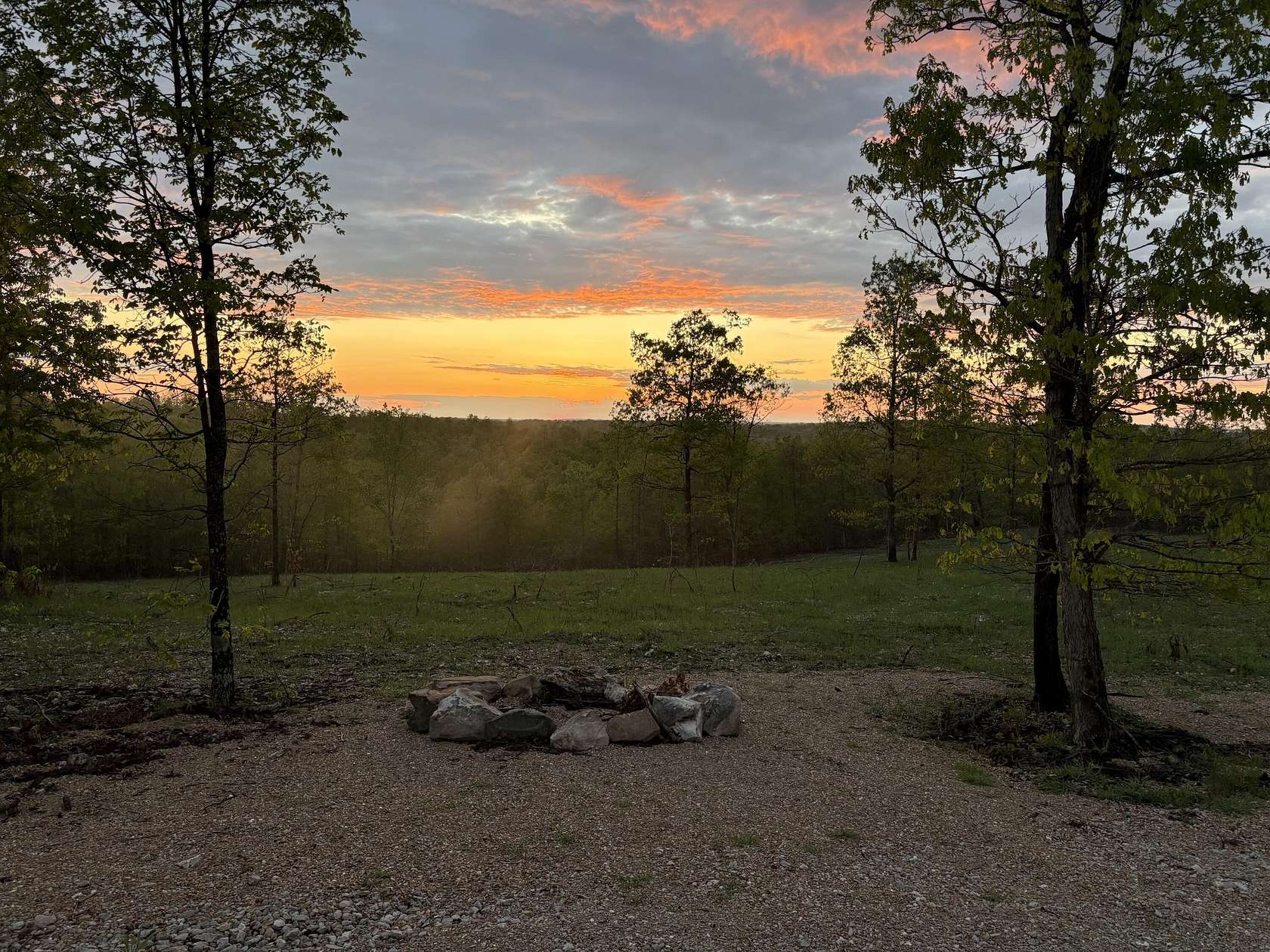 109 Acres of Recreational & Residential Land for Sale in Birch Tree, Missouri